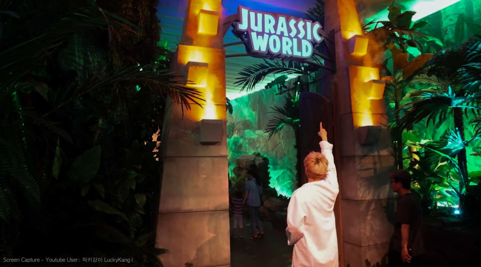 jurassic world exhibition 2021